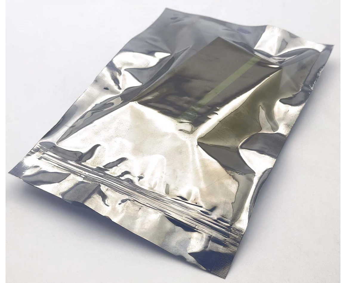 Антистатический пакет с zip-защелкой 152х203 мм